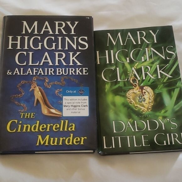 4@30.00 or 20.00  Books by MARY HIGGINS CLARK - Picture 2 of 6